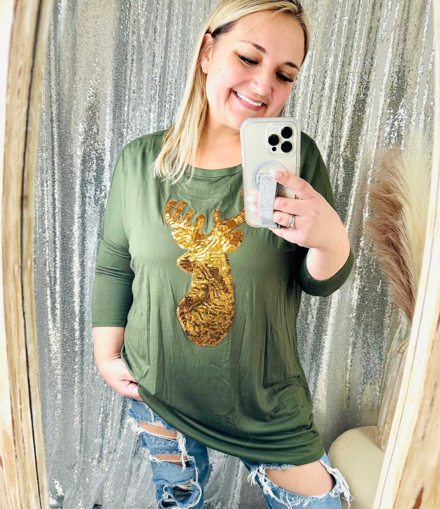 Flowy Quarter Sleeve Sequins Deer Top