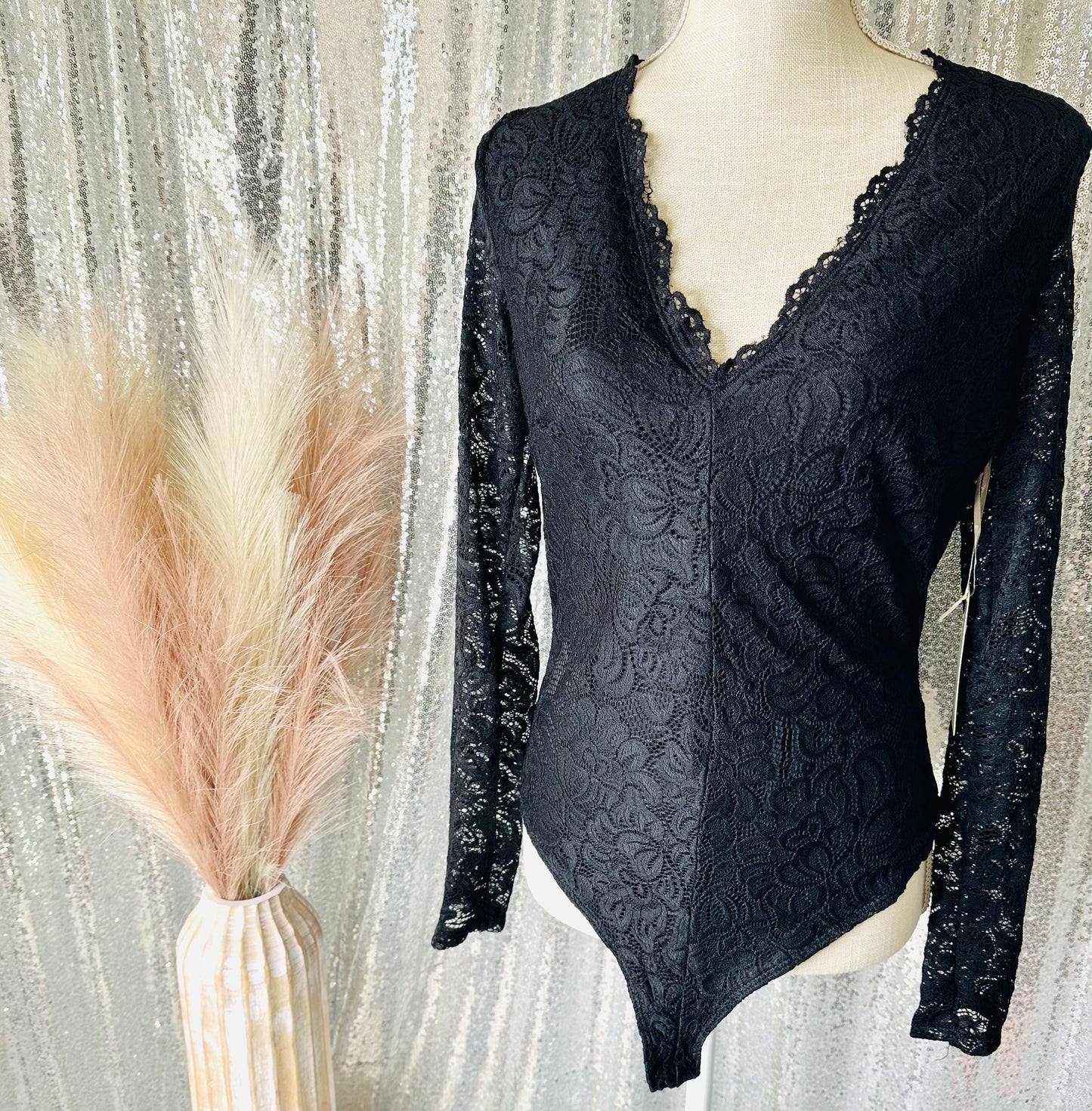 Iris - Black Long Sleeve Lace Bodysuit