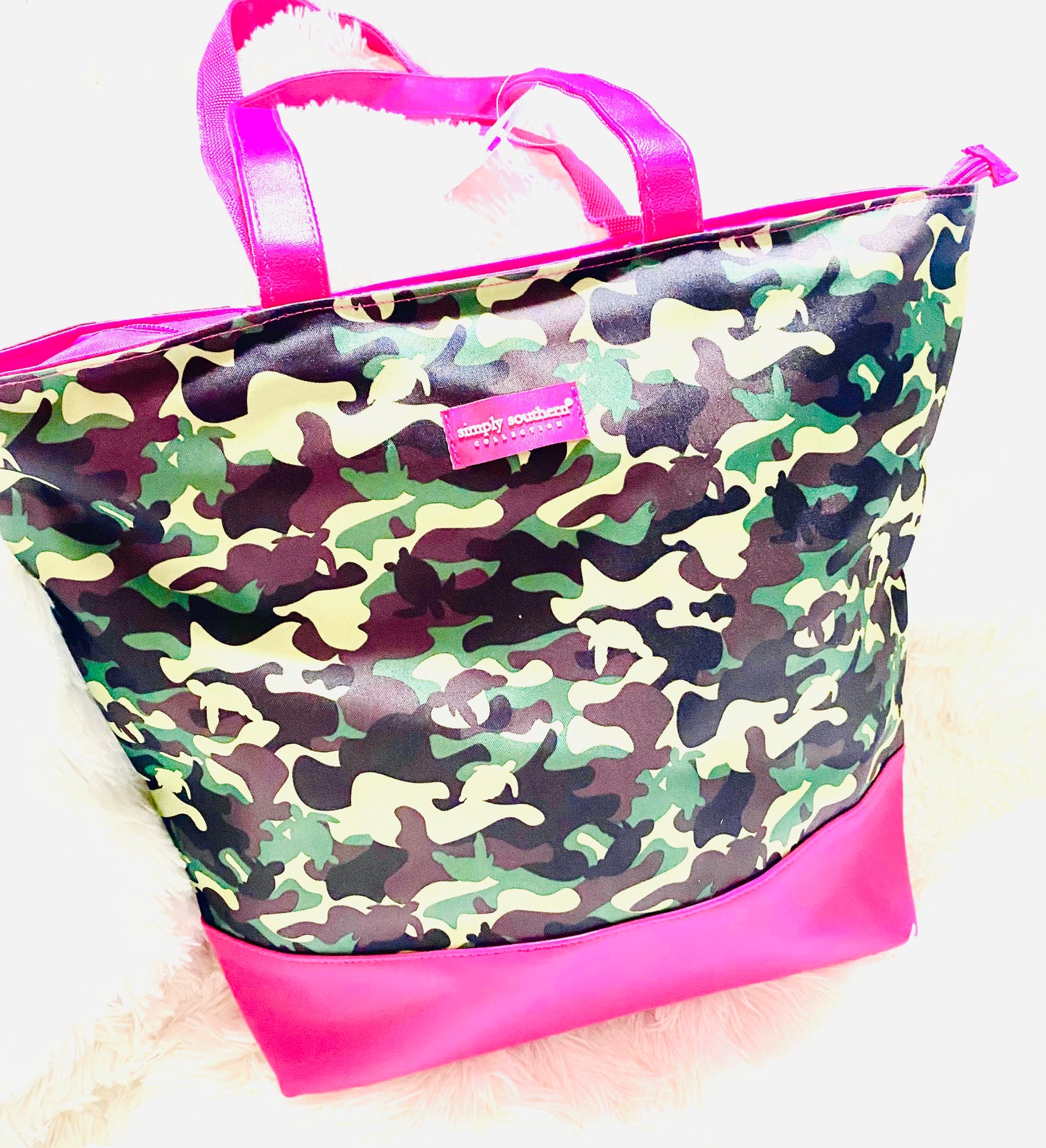 Simply Southern - Camo Zip Tote