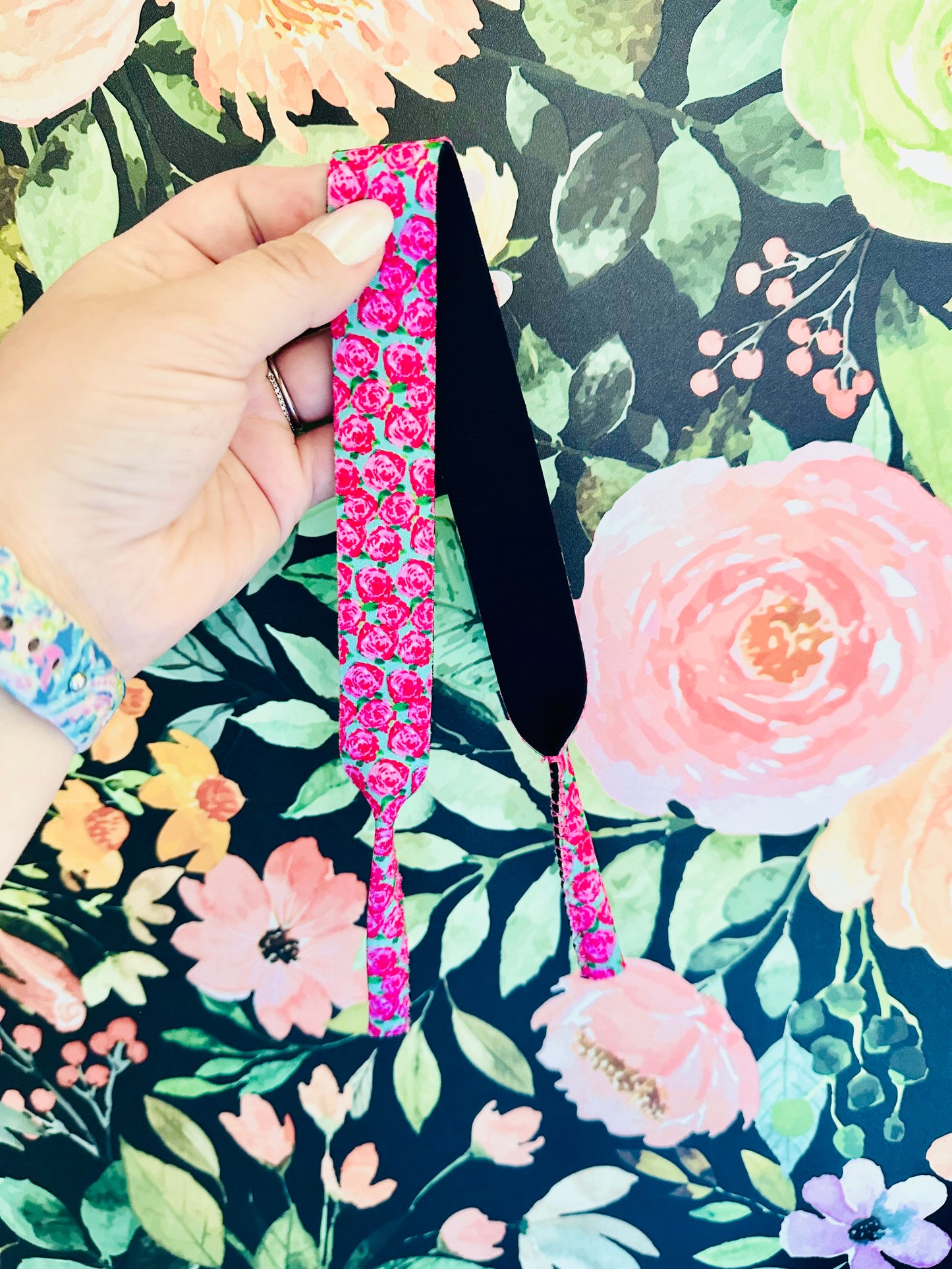 Rose Sunglasses Strap