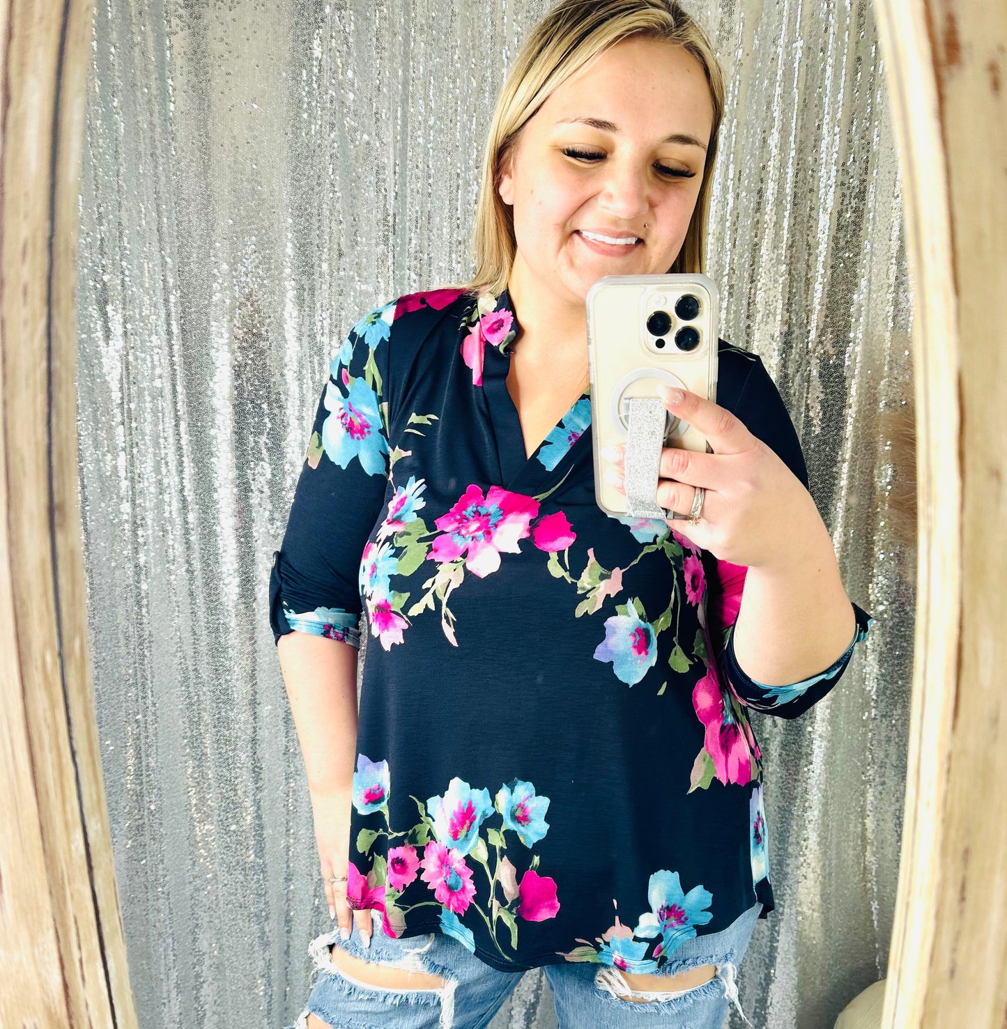 Honey Me - Navy Floral Gabby Top