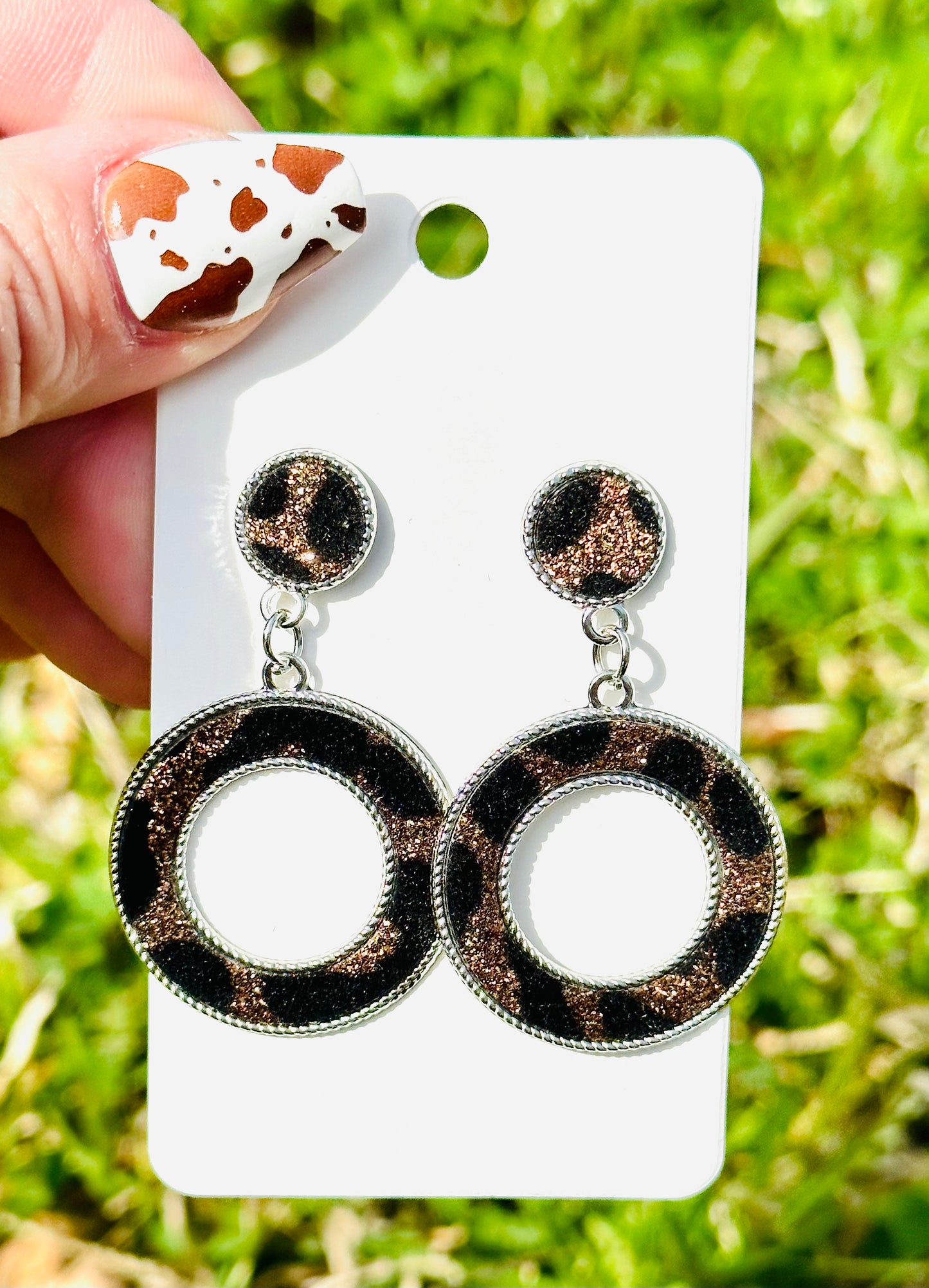 Cheetah Glitter Circle Earrings