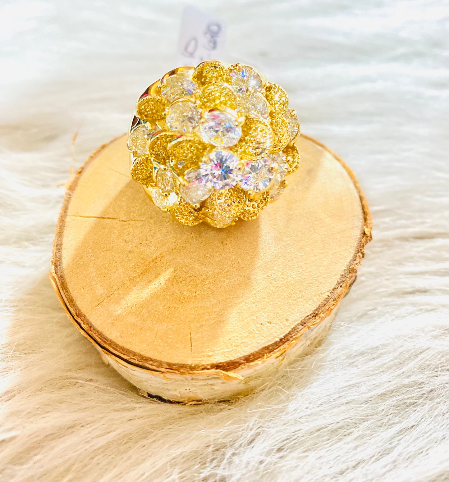 Gold Flower Rhinestone Ring